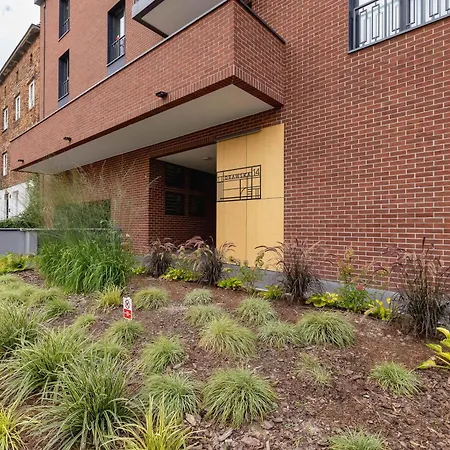 Modern Prestige With Parking In By Renters * Cracóvia