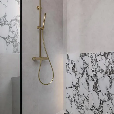 Modern Prestige With Parking In By Renters * Cracóvia