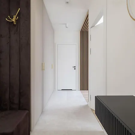 Apartment Modern Prestige With Parking In By Renters Krakau