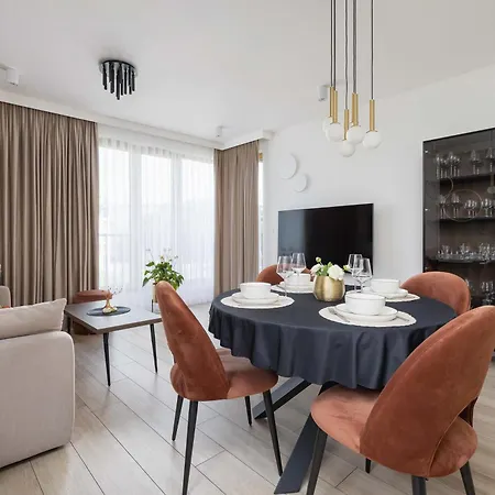 Modern Prestige With Parking In By Renters Lejlighed *